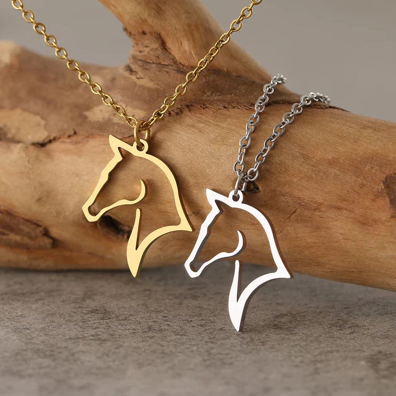 NeckStir – Necklace for Horse Lovers