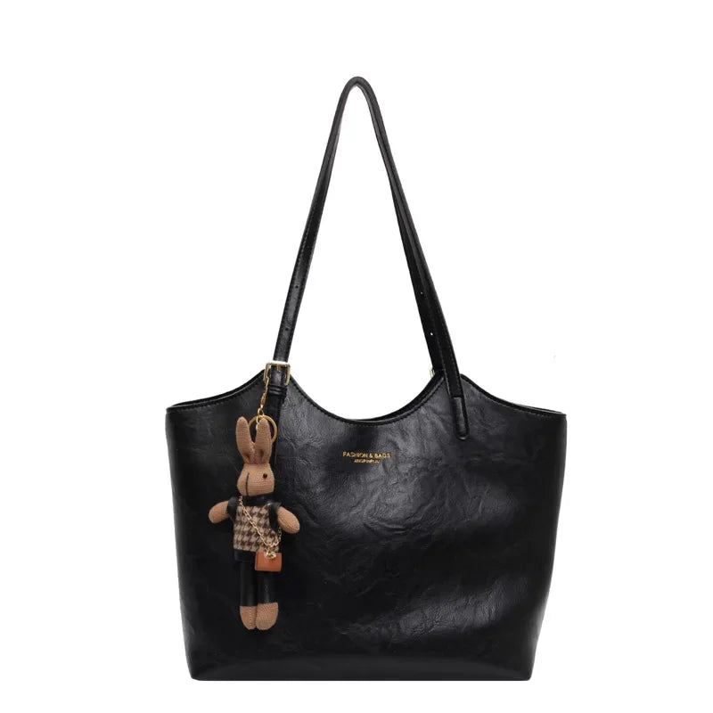 LuxeTote – Trendy Luxury Tote Bag